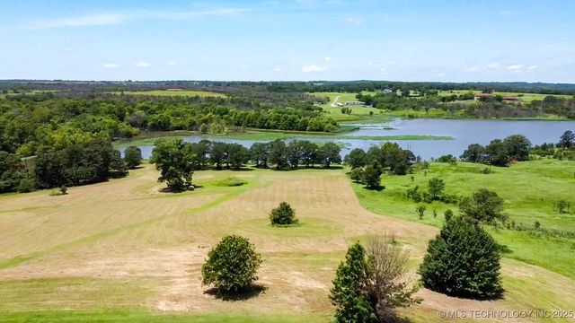 33215 W 56th Street S, Mannford, OK 74044