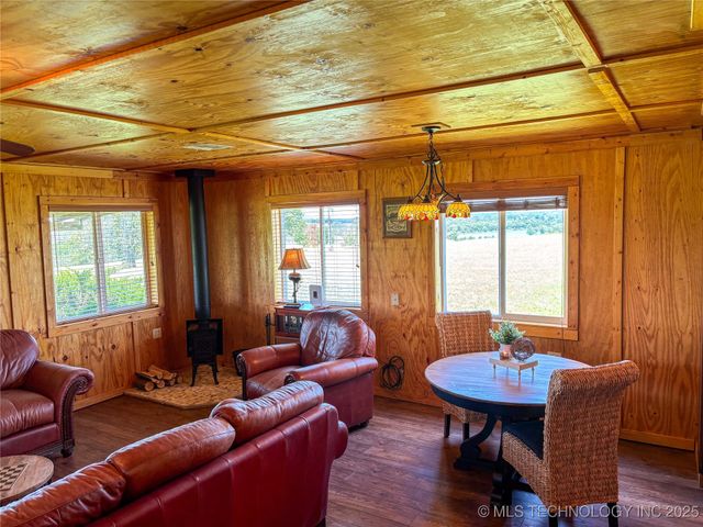 33215 W 56th Street S, Mannford, OK 74044