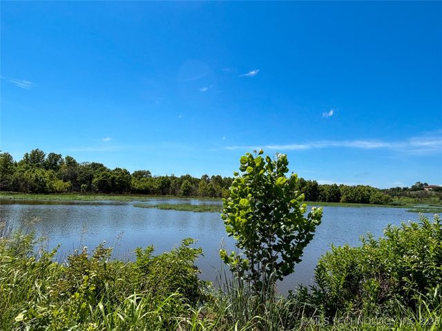 33215 W 56th Street S, Mannford, OK 74044