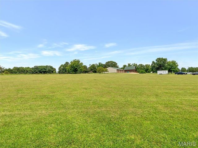 245 Chickadee Lane, Sullivan, MO 63080