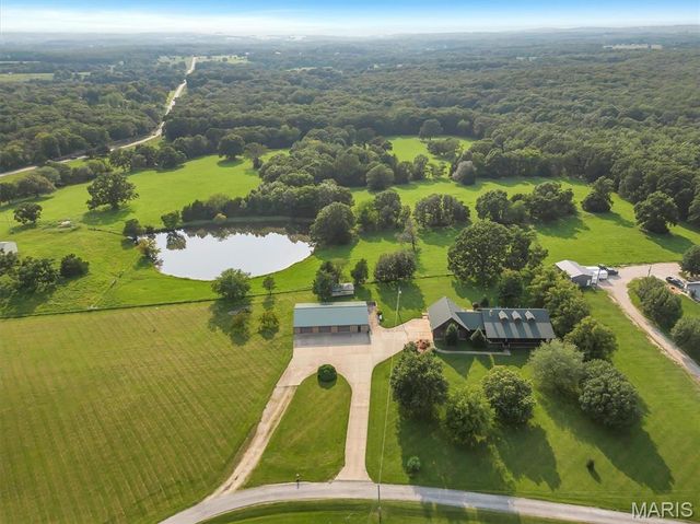 245 Chickadee Lane, Sullivan, MO 63080