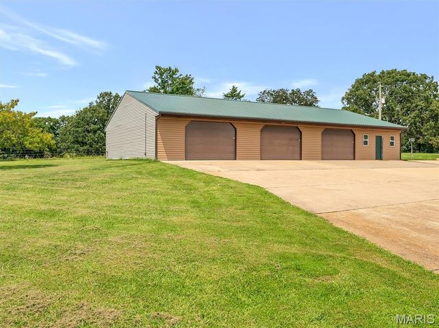 245 Chickadee Lane, Sullivan, MO 63080