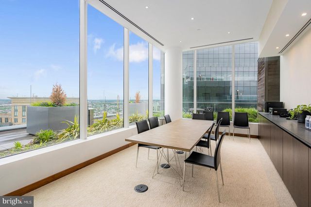 300 International Dr Unit 2407, Baltimore, MD 21202