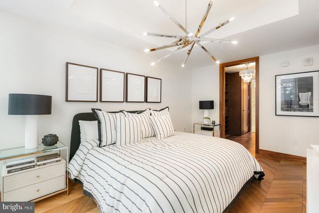 300 International Dr Unit 2407, Baltimore, MD 21202