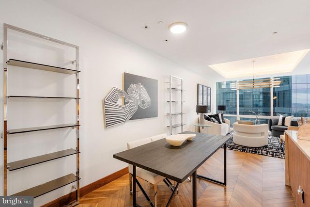 300 International Dr Unit 2407, Baltimore, MD 21202