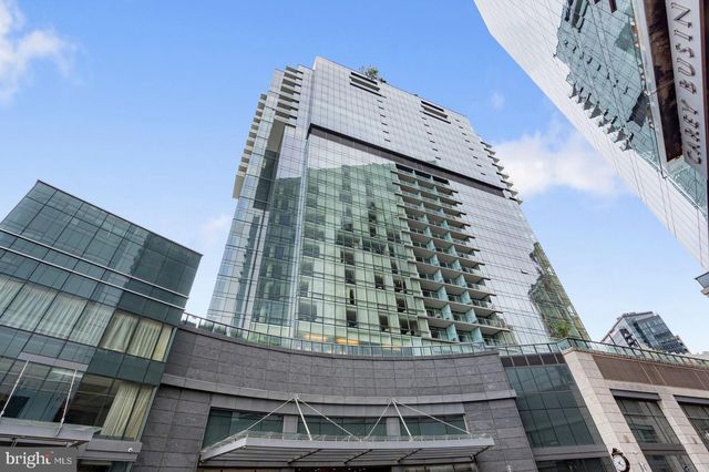300 International Dr Unit 2407, Baltimore, MD 21202