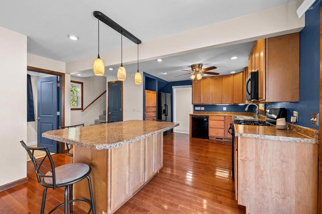 416 W SCOTT STREET, Stevens Point, WI 54481