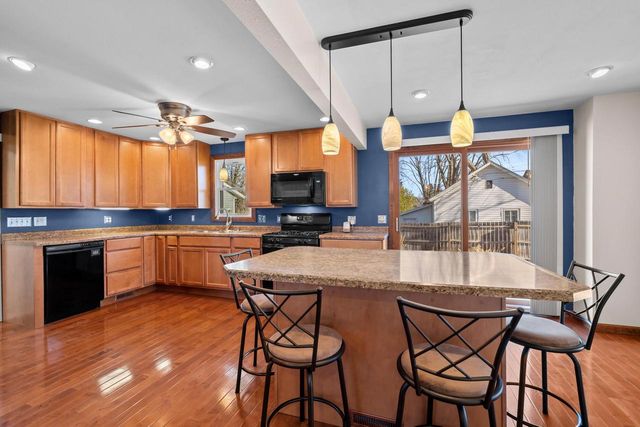 416 W SCOTT STREET, Stevens Point, WI 54481