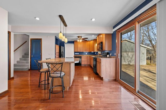 416 W SCOTT STREET, Stevens Point, WI 54481