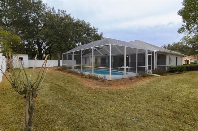 1 WHITE HORSE LANE, Palm Coast, FL 32164