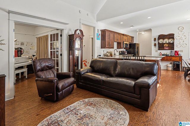 2716 VILLAGE LANE, Birmingham, AL 35211