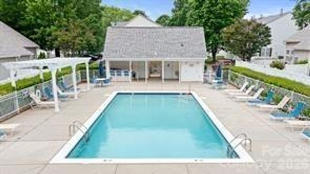 121 Kallie Loop, Mooresville, NC 28117
