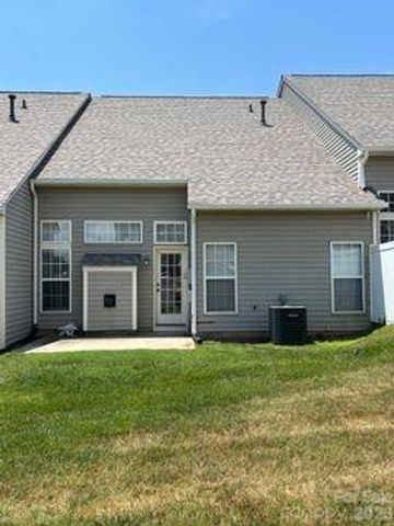 121 Kallie Loop, Mooresville, NC 28117