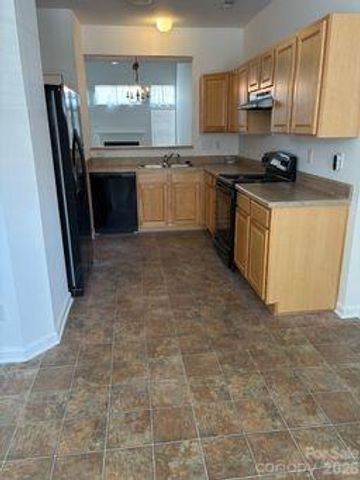 121 Kallie Loop, Mooresville, NC 28117