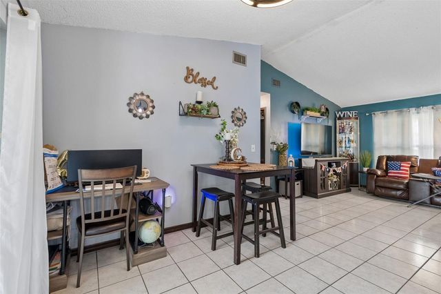 10326 OUT ISLAND DRIVE, Tampa, FL 33615
