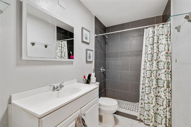 10326 OUT ISLAND DRIVE, Tampa, FL 33615