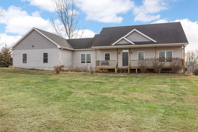 3115 143rd Lane, Riverside, IA 52327