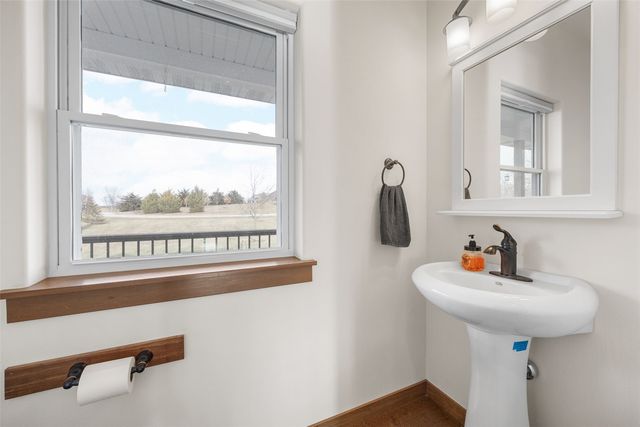 3115 143rd Lane, Riverside, IA 52327