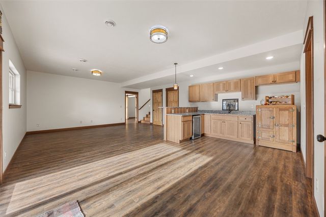 3115 143rd Lane, Riverside, IA 52327