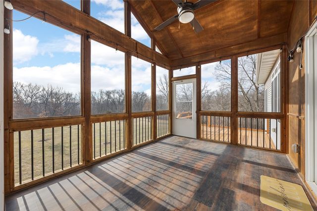 3115 143rd Lane, Riverside, IA 52327