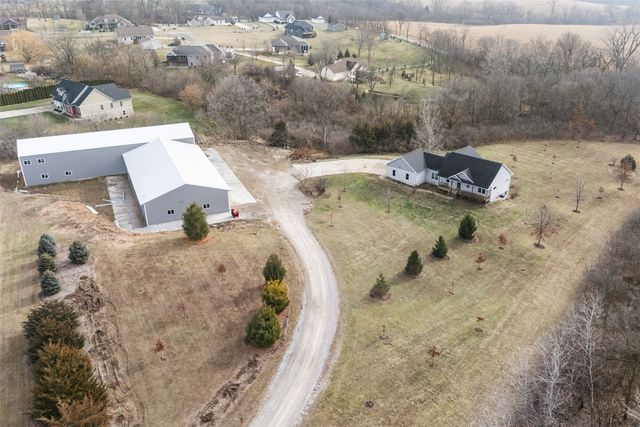 3115 143rd Lane, Riverside, IA 52327