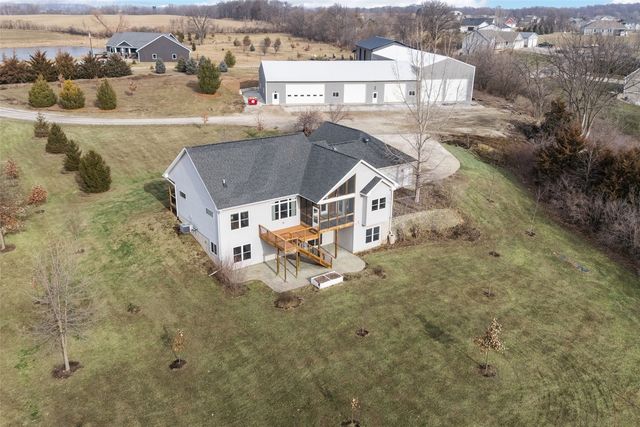 3115 143rd Lane, Riverside, IA 52327