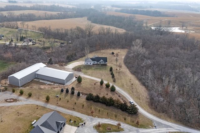 3115 143rd Lane, Riverside, IA 52327