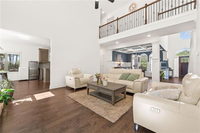 1672 Horseshoe Bend Lane, Bogart, GA 30622
