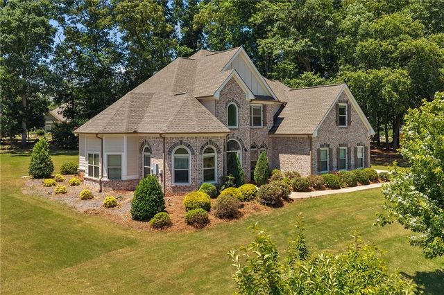 1672 Horseshoe Bend Lane, Bogart, GA 30622