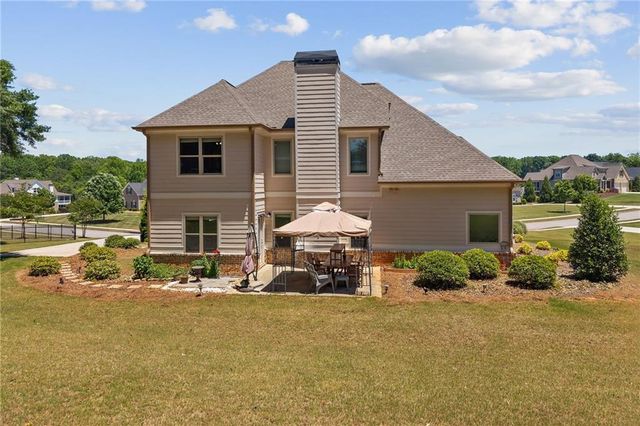 1672 Horseshoe Bend Lane, Bogart, GA 30622