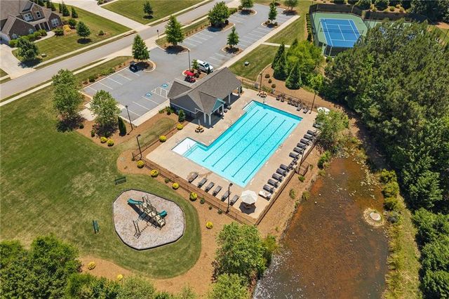1672 Horseshoe Bend Lane, Bogart, GA 30622