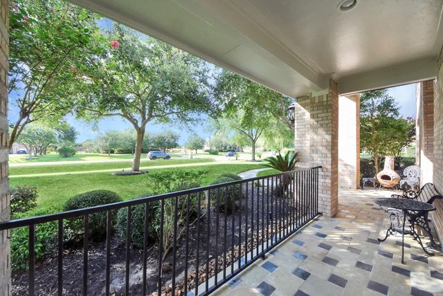 1812 Lake Landing Drive, League City, TX 77573