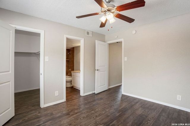 2810 Salado St Apt 115, Austin, TX 78705