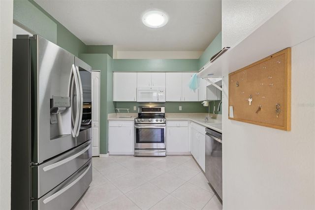 615 TREMONT GREENS LANE, Sun City Center, FL 33573