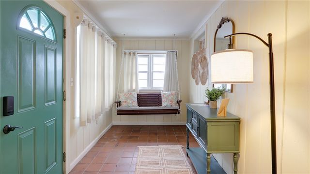 16 White Street, Seneca Falls, NY 13148