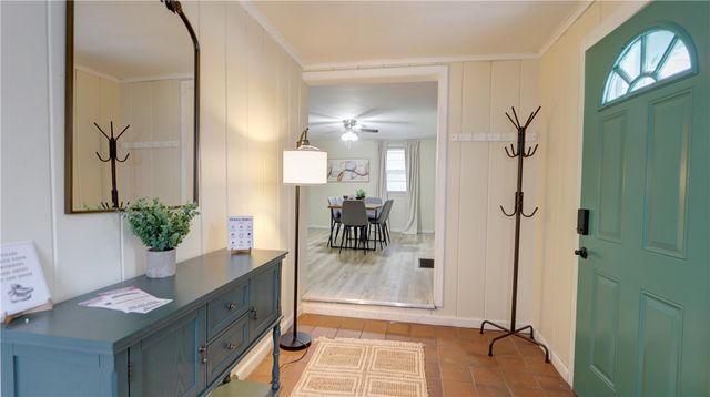 16 White Street, Seneca Falls, NY 13148