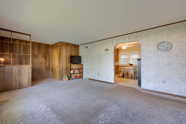 57 MELVIN DR, Leola, PA 17540