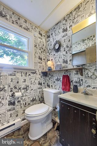 57 MELVIN DR, Leola, PA 17540
