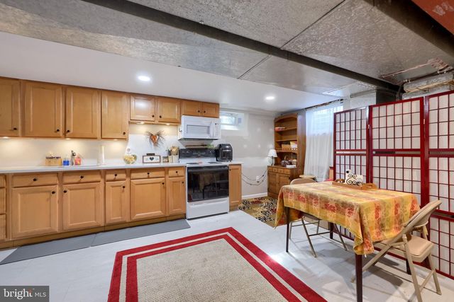 57 MELVIN DR, Leola, PA 17540