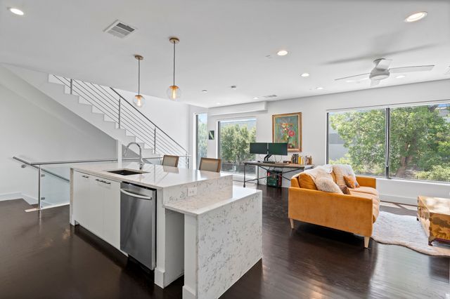 4587 Virginia Avenue, Dallas, TX 75204