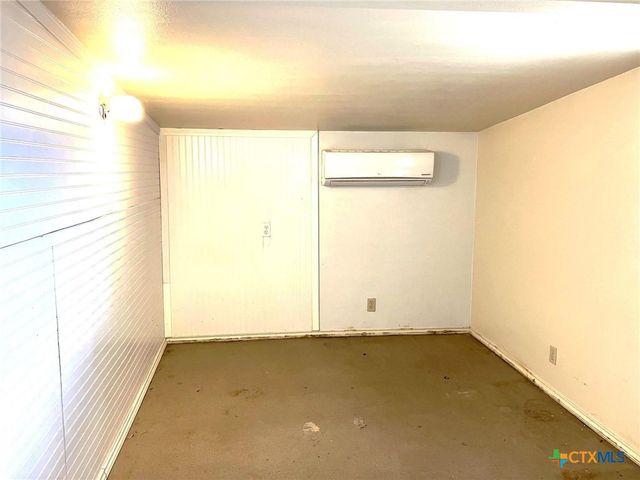 487 US Highway 77a N, Cuero, TX 77954