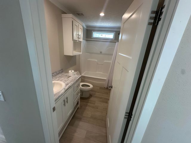 416 Ponderosa Boulevard, Defuniak Springs, FL 32433