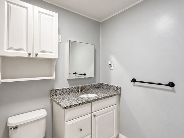 54 Fountain Ln 5, Weymouth, MA 02190