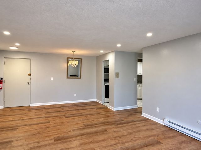 54 Fountain Ln 5, Weymouth, MA 02190