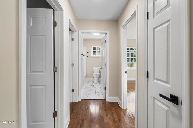 1714 East Fairview Avenue, Johnson City, TN 37601