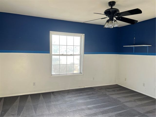 614 Pearson St, New Castle, PA 16101