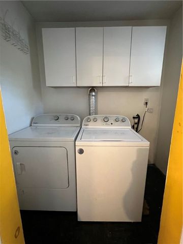 614 Pearson St, New Castle, PA 16101