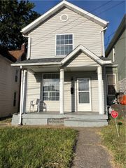 614 Pearson St, New Castle, PA 16101