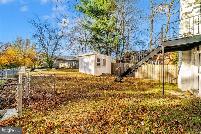 300 49TH ST NE, Washington, DC 20019