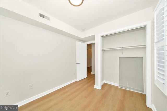 300 49TH ST NE, Washington, DC 20019